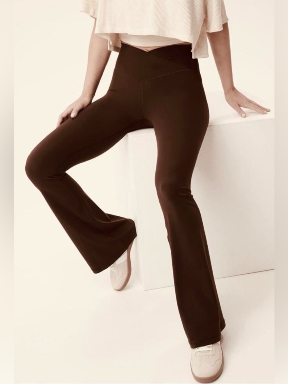 Offline by Aerie Brown Real Me Hi Rise Flare Cross Waste Leggings size S/P